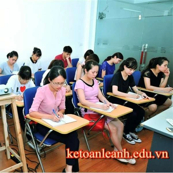 Học kế toán ở đâu tốt nhất tại Hà Nội, TP Hồ Chí Minh