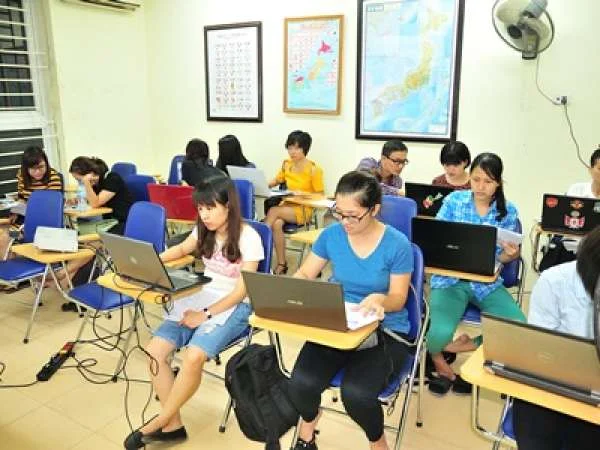 Tìm lớp học kế toán thực hành tại Hà Nội