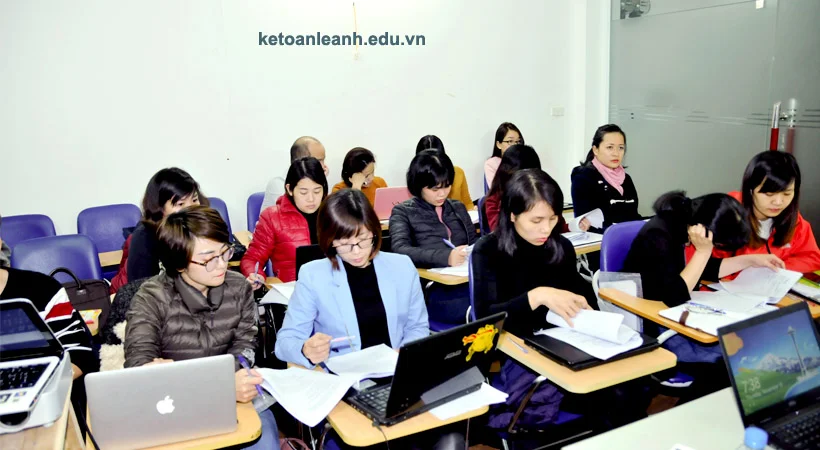 Hình ảnh khóa học thực hành tại Kế toán Lê Ánh