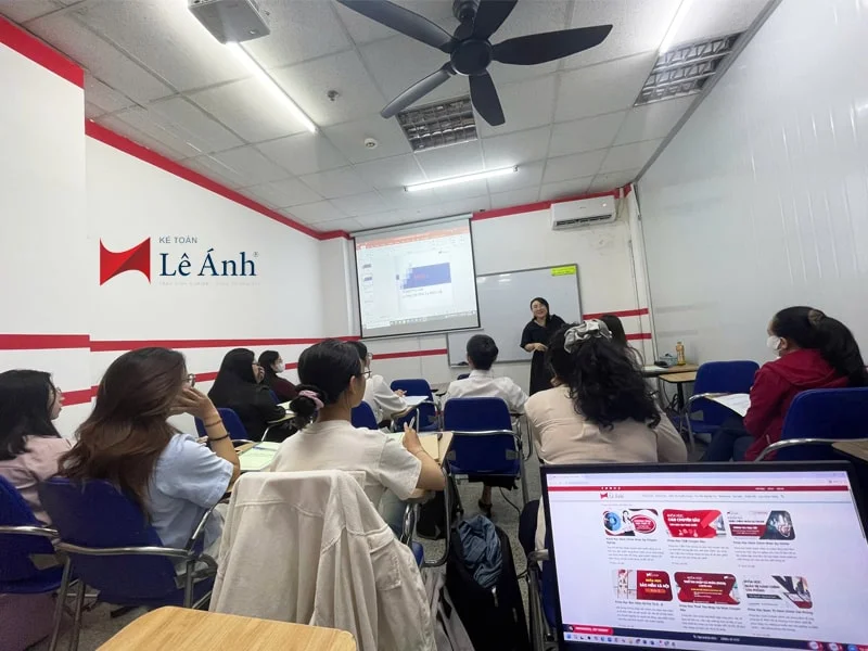 Lớp học kế toán tại Phường Hà Đông, Hà Nội